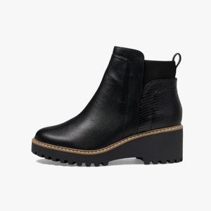 Dolce Vita Chelsea Lug Sole Chelsea Boot